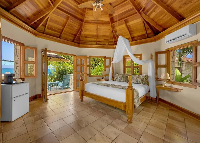 Ocean Cliff Hotel Negril Limited - Adults Only